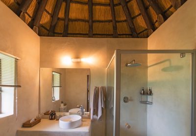 SmallOnguma-Bush-Camp_0997-400x278